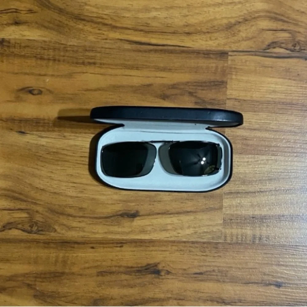 Polar Optics Polarized Clip On Expandable Sunglasses Clam Shell Hard Case 🎉HP🎉 - Picture 4 of 12